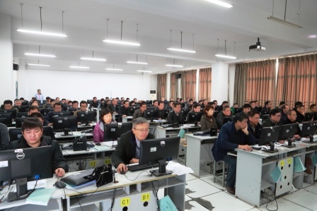 <strong>2019年度税务总局业务能力升级和领导胜任力测试在bat365官网顺利举办</strong>