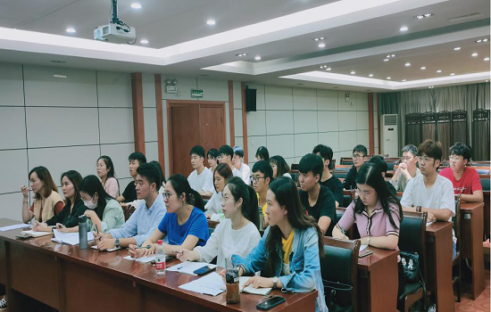 bat365官网学习贯彻全国学联二十七大会议精神专题培训班圆满结束