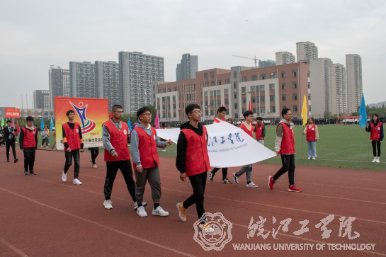 bat365在线中国登录入口第十三届校运动会志愿服务活动圆满落幕