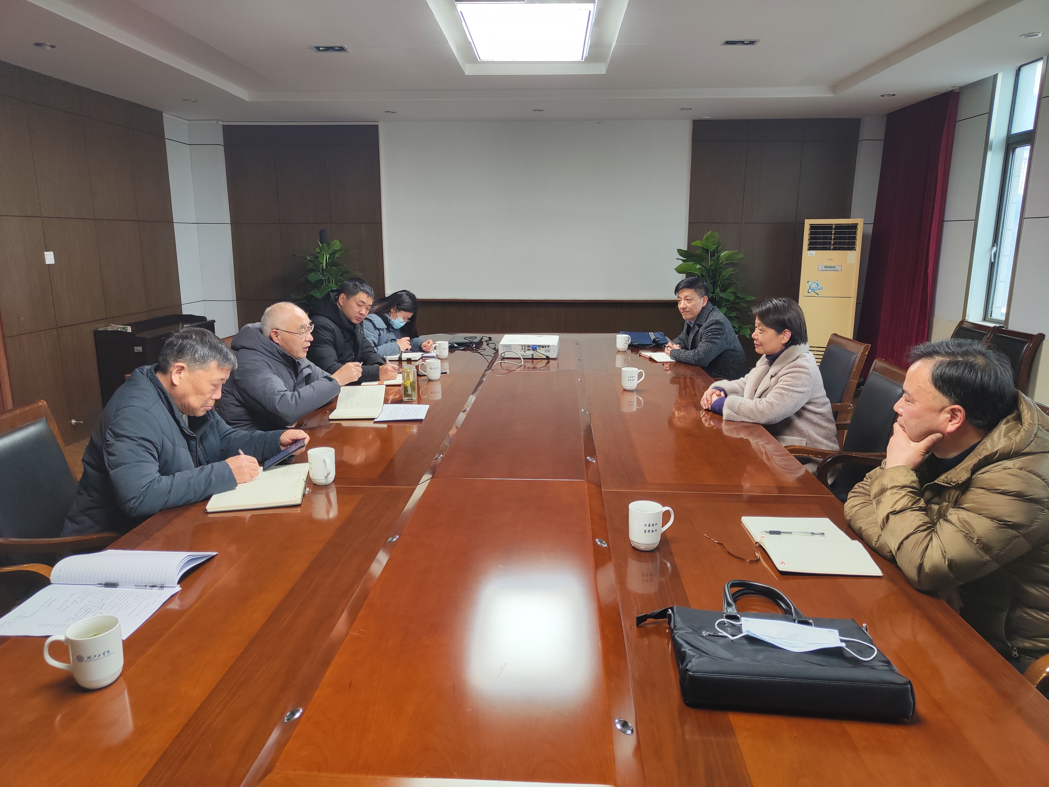 马鞍山市科学技术协会领导来bat365官网交流