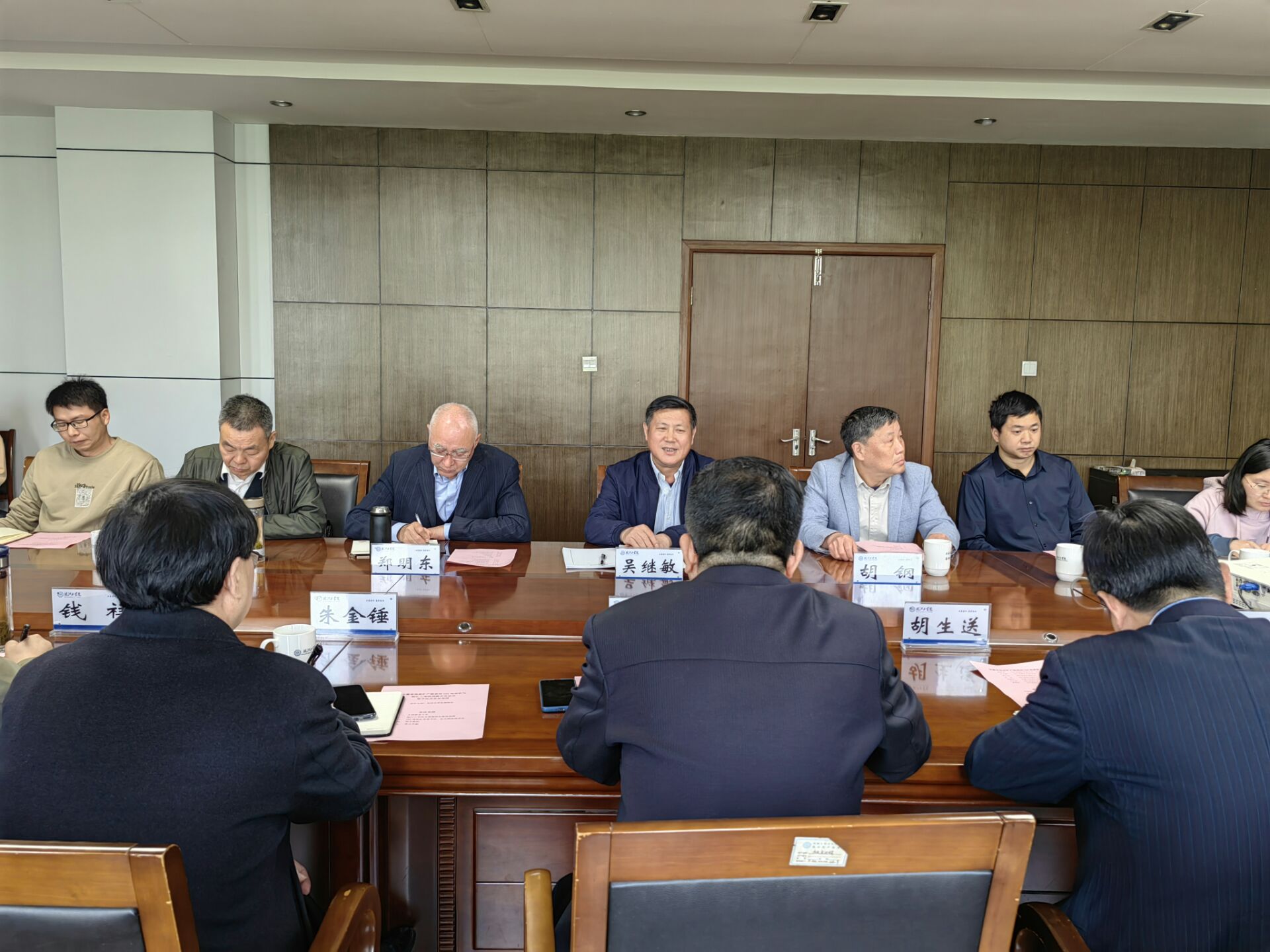 安徽省地质矿产勘查局322地质队与bat365在线中国登录入口签订合作协议