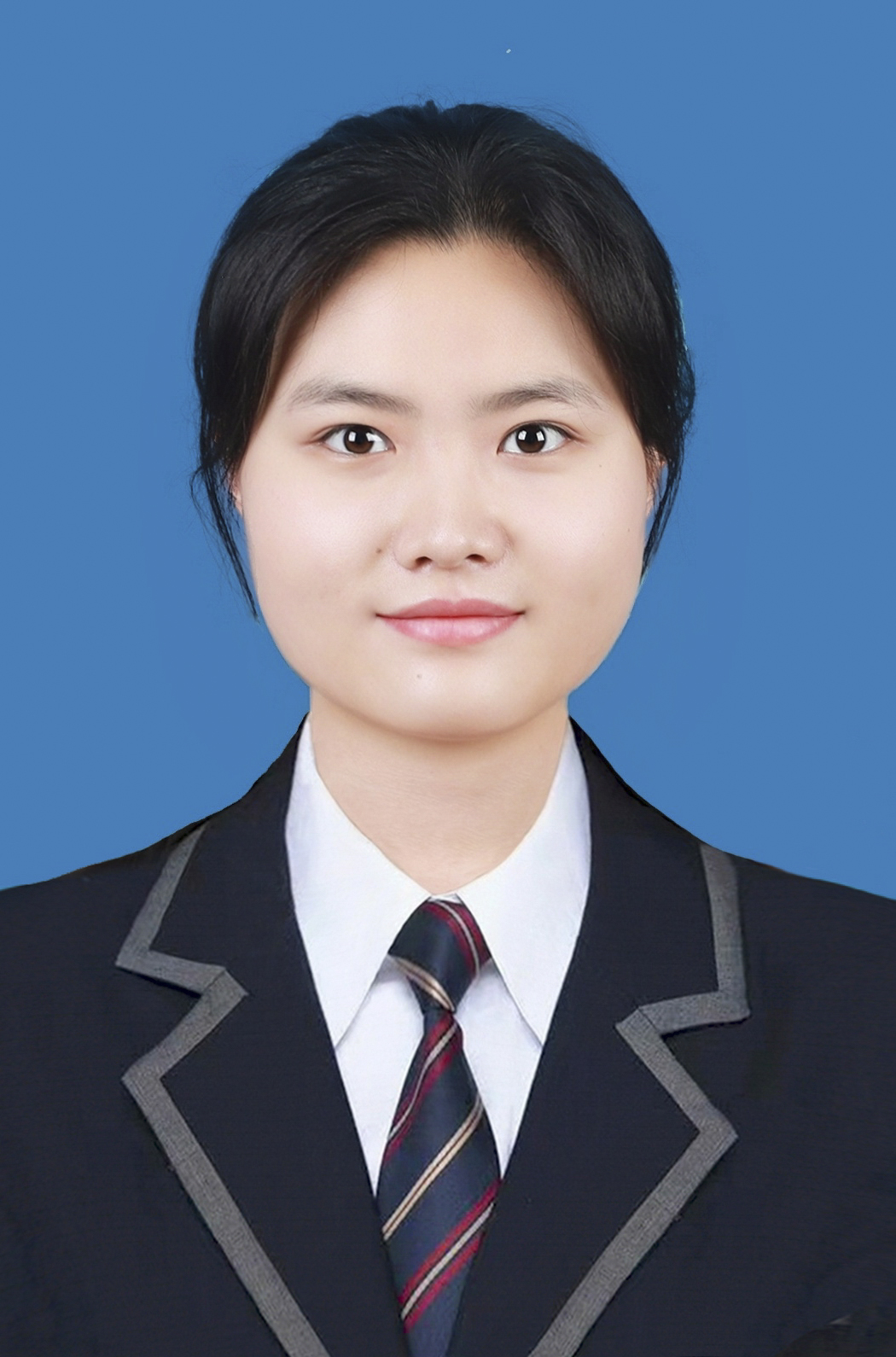 王莹