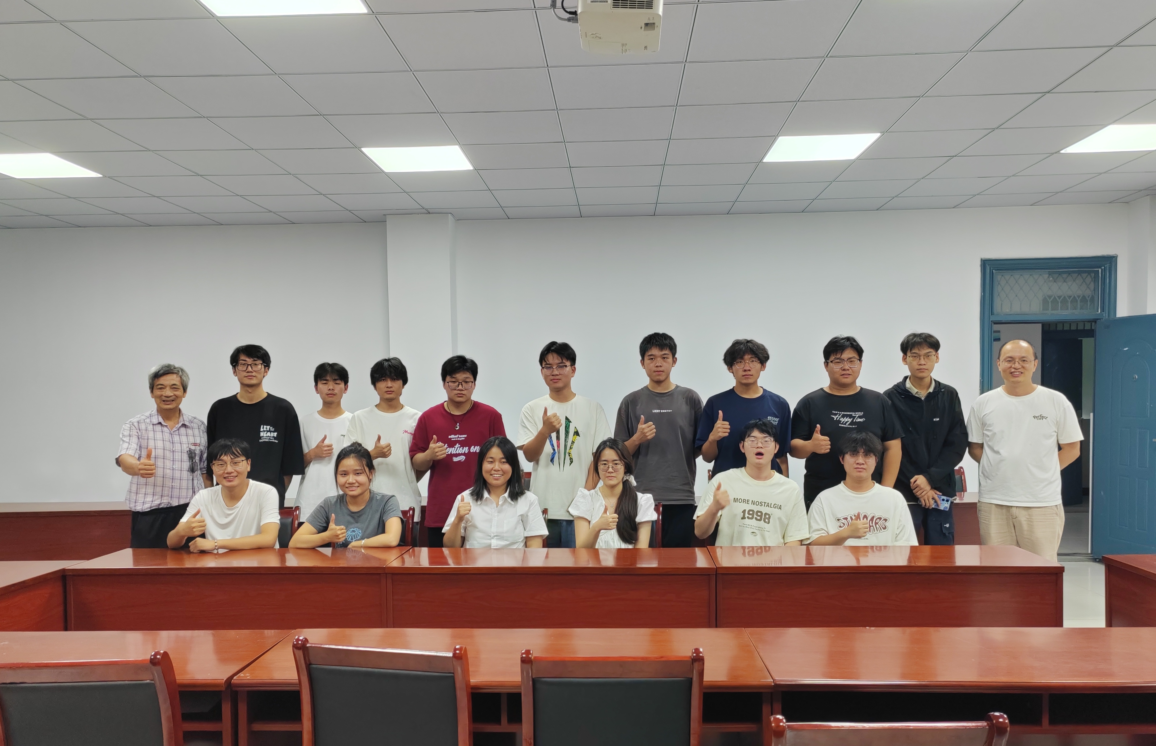 bat365在线中国登录入口(原河海大学文天学院）2025年秋季学期创新与产业工程师学院学生自主管理委员会第二次会议