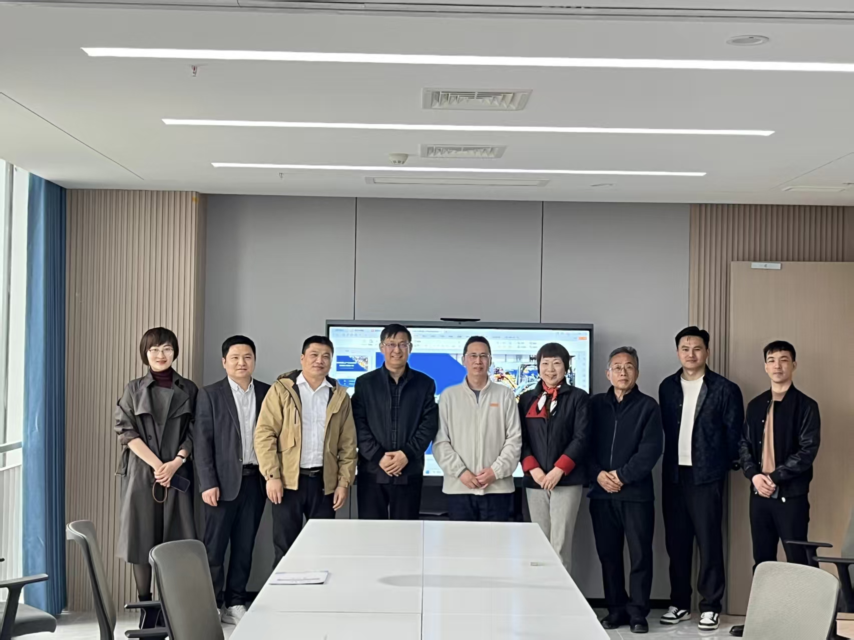 访企拓岗深化产教融合  共筑校企协同育人桥梁——bat365在线中国登录入口赴芜湖企业开展考察调研活动