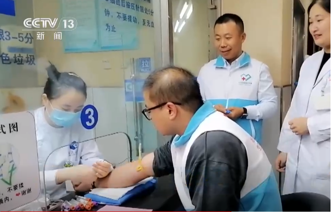 央视新闻报道bat365官网学生李奥迪事迹!